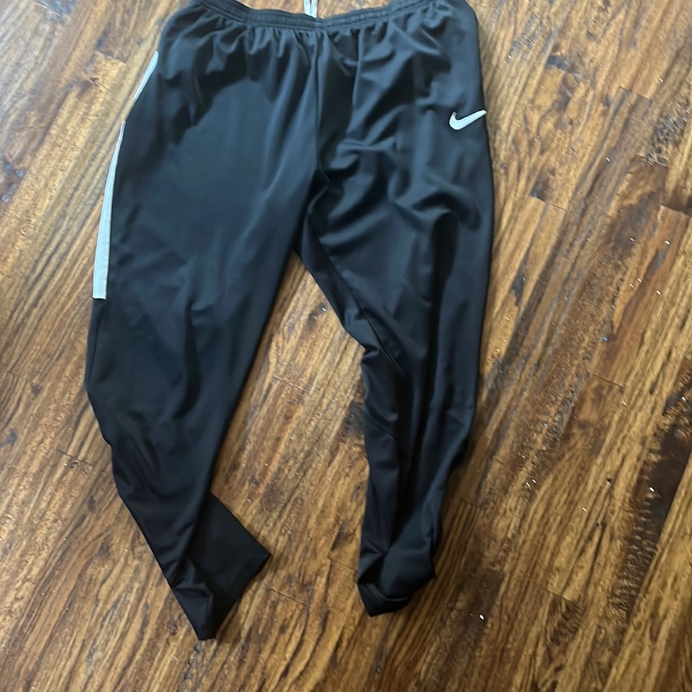 Nike sweats polyester